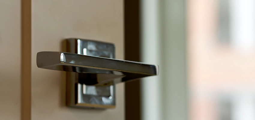 Door Lever Knob Repair in San Martin, California
